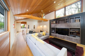 Отель PHOENIX COCOON by Hakuba Hotel Group  Хакуба